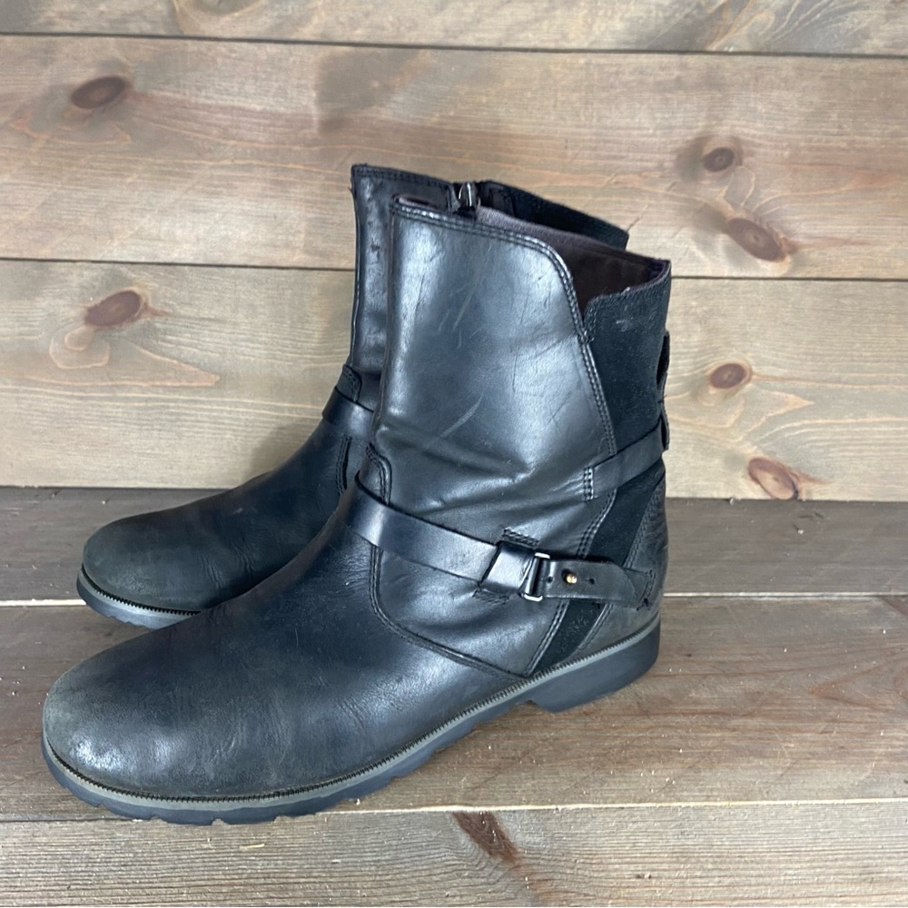 Teva De La Vina Womens Size Shoes Black Leather Side Zip Comfort